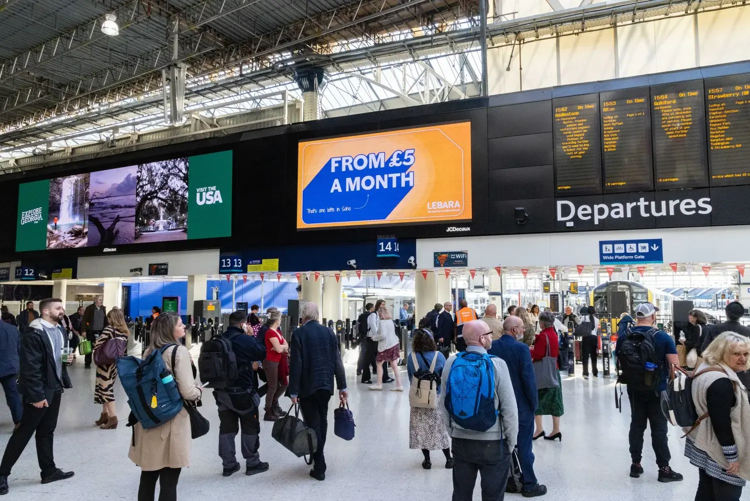 Lebara Great Signal Fast Data outdoor campaign in London, placement 3