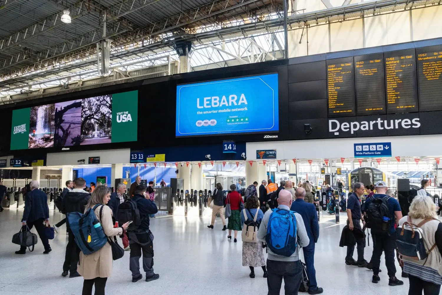 Lebara Great Signal Fast Data outdoor campaign in London, placement 4